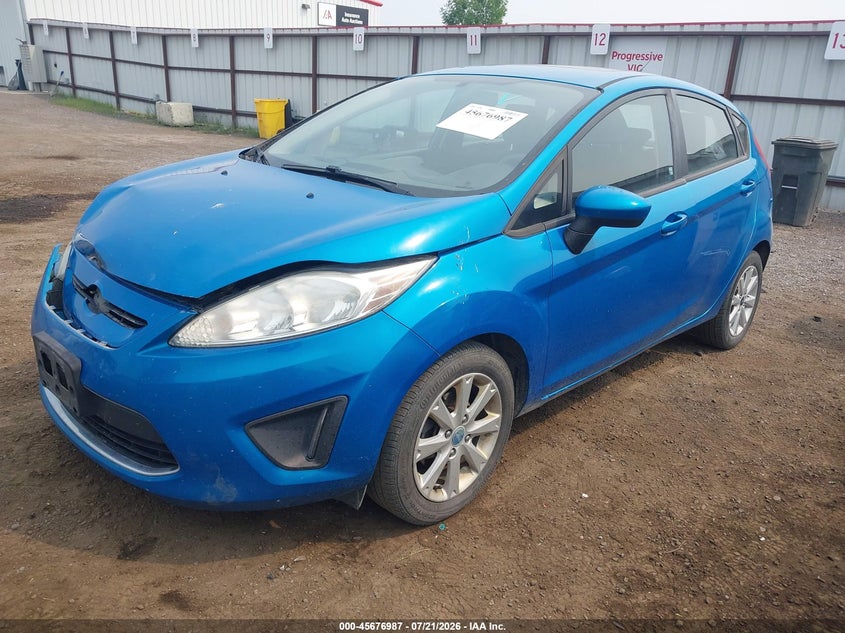 Vin: 3fadp4ej4cm140923, lot: 46175587, ford fiesta se 20122
