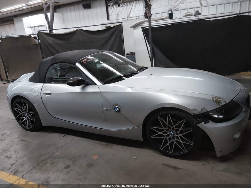 2004 BMW Z4 3.0I VIN: 4USBT53584LT25076 Lot: 45677014