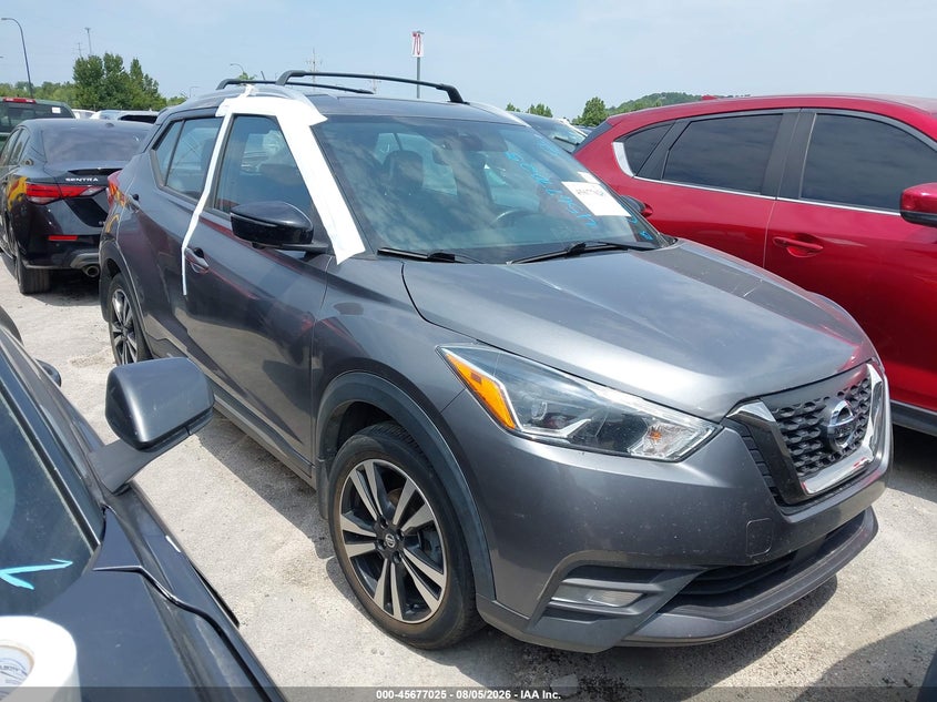 2020 NISSAN KICKS SR XTRONIC CVT