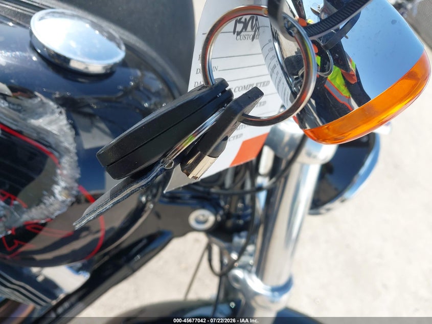 HARLEY-DAVIDSON FXDL 2017