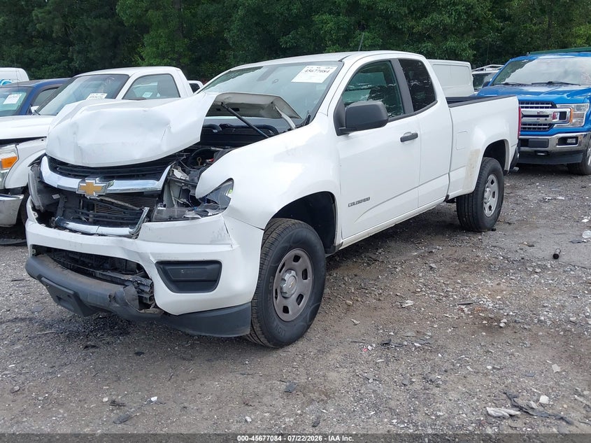 2018 Chevrolet Colorado Wt, Left Front, IAAI, VIN 1GCHSBEAXJ1317502 — photo 2