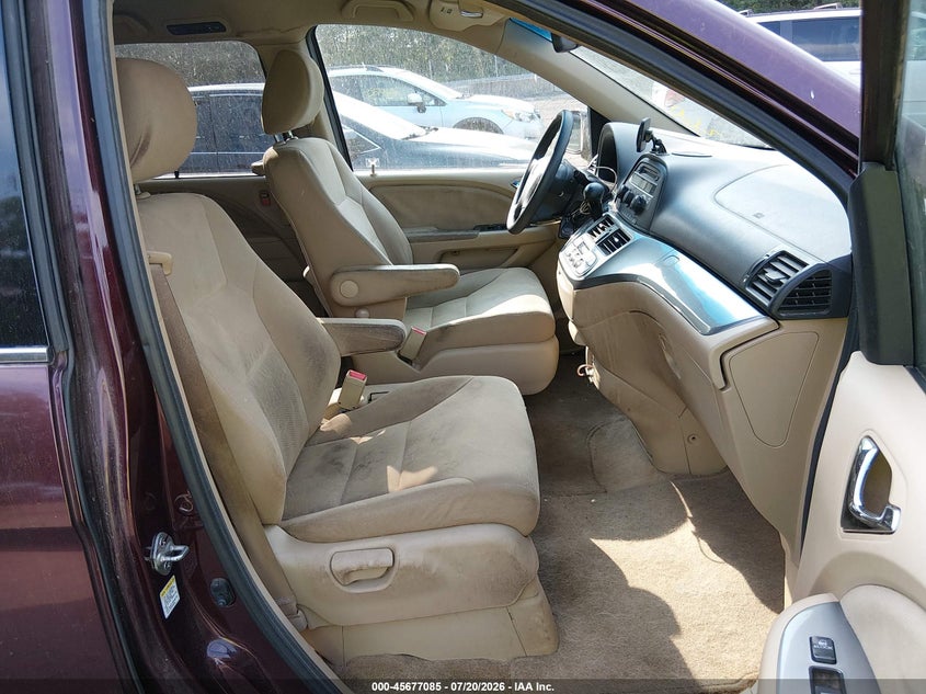 2010 HONDA ODYSSEY auction photo 5