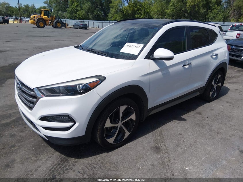 2017 Hyundai Tucson, Удар спереду, IAAI, VIN KM8J3CA29HU276951 — фото 2