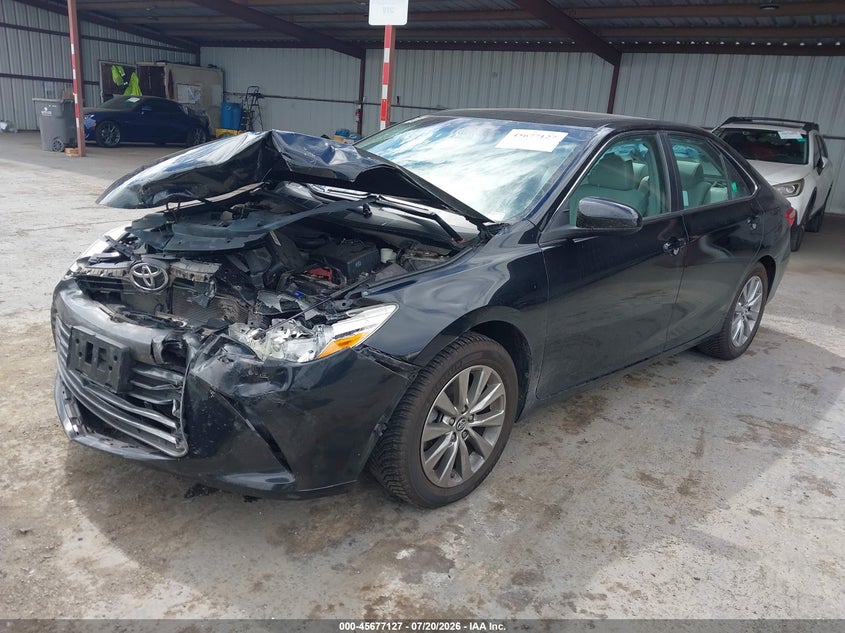 2017 TOYOTA CAMRY auction photo 2