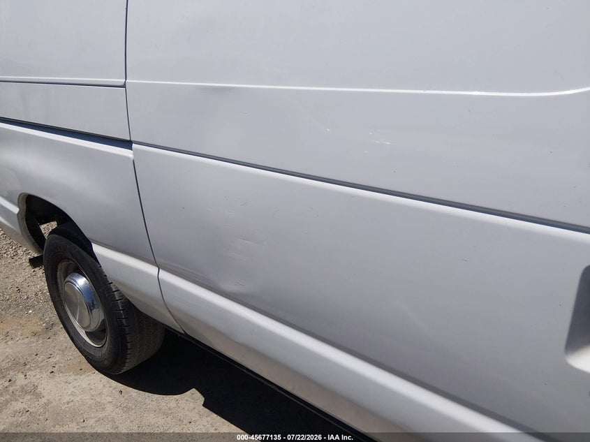 2005 FORD E-250 auction photo 6