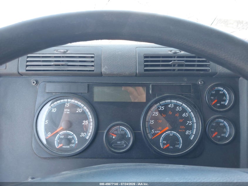 2019 FREIGHTLINER CASCADIA 125 auction photo 5
