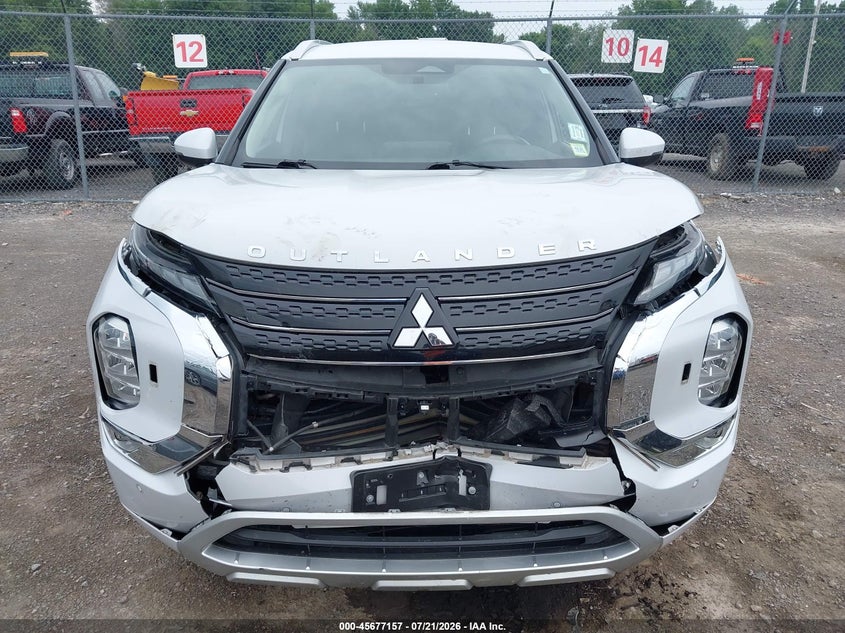 2022 Mitsubishi Outlander Sel 2.5 S-Awc/Sel Launch Edition S-Awc/Sel Special Edition S-Awc VIN: JA4J4VA87NZ015621 Lot: 45677157