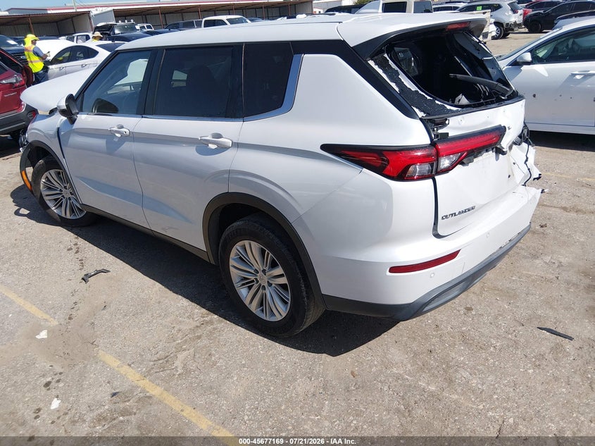 2022 MITSUBISHI OUTLANDER auction photo 3
