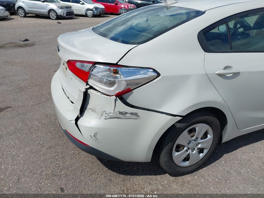 2015 Kia Forte Lx VIN: KNAFK4A6XF5322023 Lot: 45677175