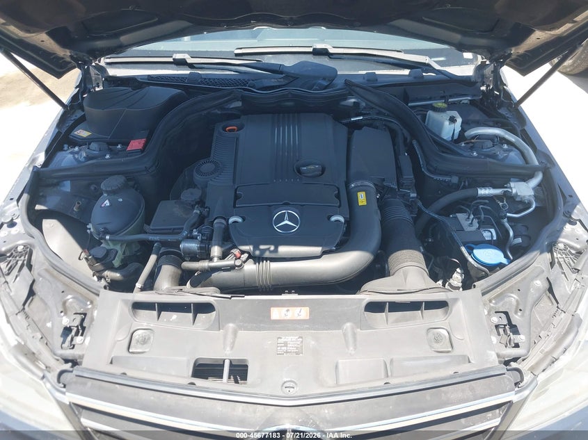 2013 Mercedes-Benz C 250 Sport VIN: WDDGF4HB5DA846284 Lot: 45677183