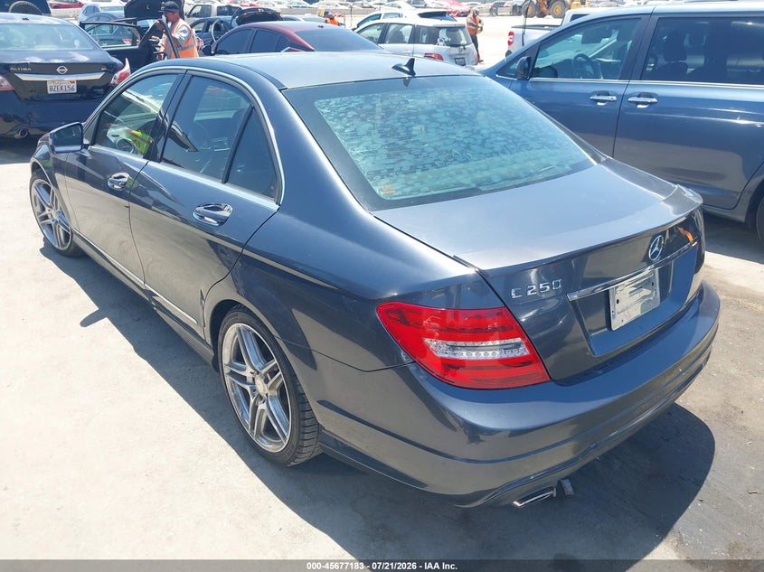 2013 Mercedes-Benz C 250 Sport VIN: WDDGF4HB5DA846284 Lot: 45677183