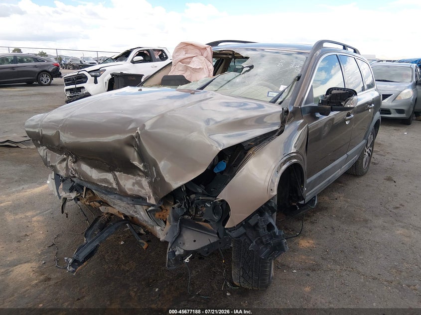 2015 VOLVO XC70 auction photo 2