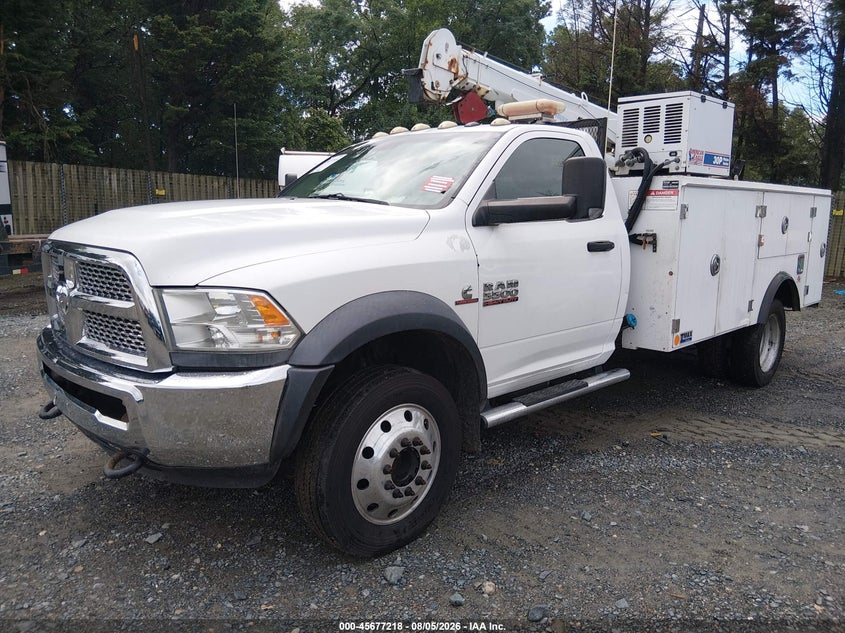 2015 RAM 5500 CHASSIS auction photo 2