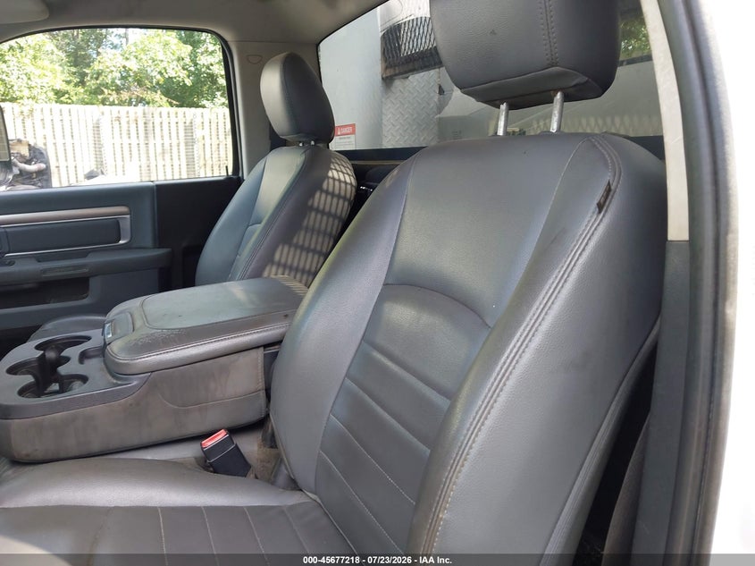 2015 RAM 5500 CHASSIS auction photo 7