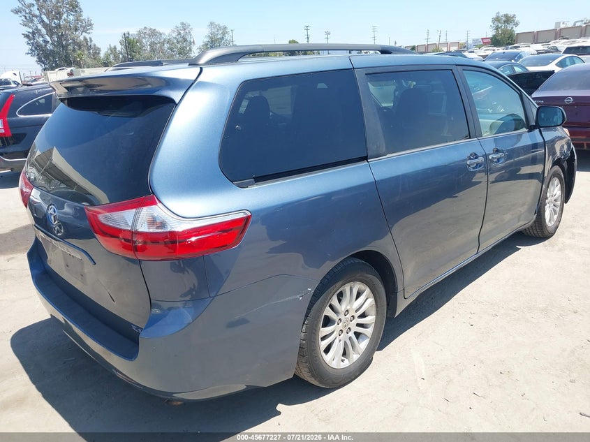 2016 Toyota Sienna Xle 8 Passenger VIN: 5TDYK3DCXGS717807 Lot: 45677227