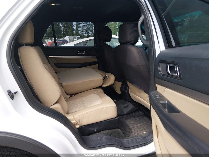2016 FORD EXPLORER auction photo 8