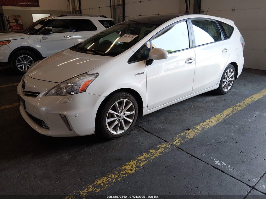 2012 TOYOTA PRIUS V auction photo 2