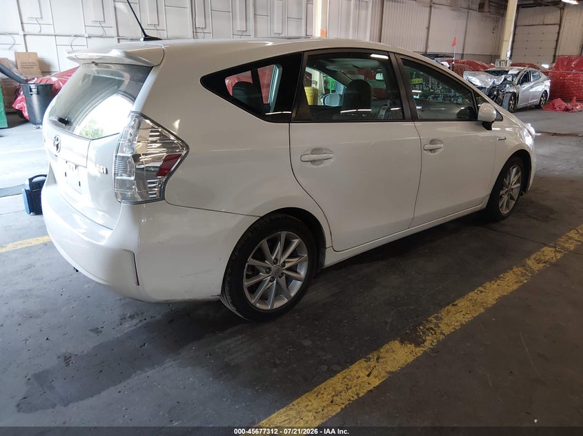2012 TOYOTA PRIUS V auction photo 4