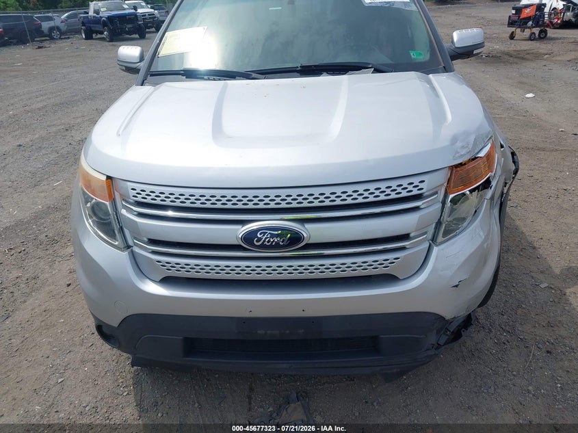 2014 FORD EXPLORER auction photo 6
