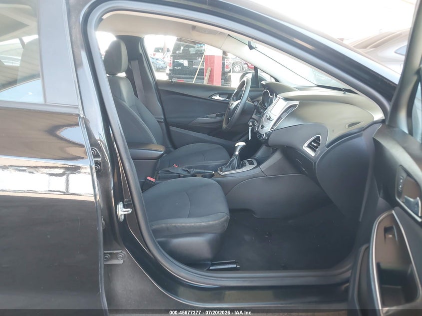2016 CHEVROLET CRUZE auction photo 5