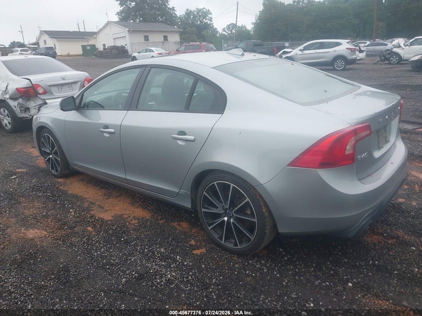 2017 VOLVO S60 auction photo 3