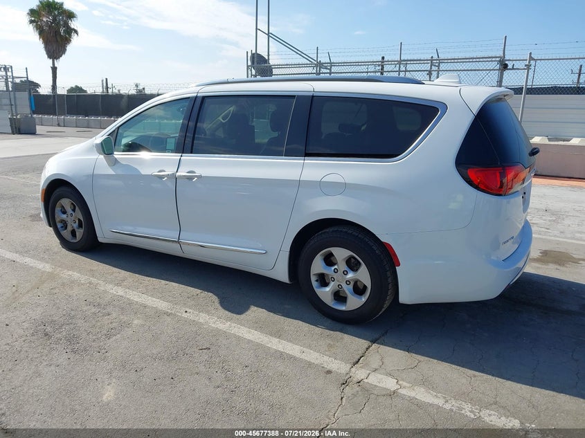 Vin: 2c4rc1eg1hr512166, lot: 46175988, chrysler pacifica touring-l plus 20173