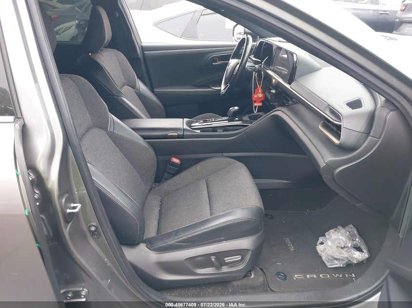 2024 TOYOTA CROWN auction photo 5