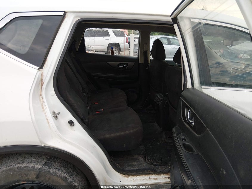 2016 NISSAN ROGUE auction photo 8