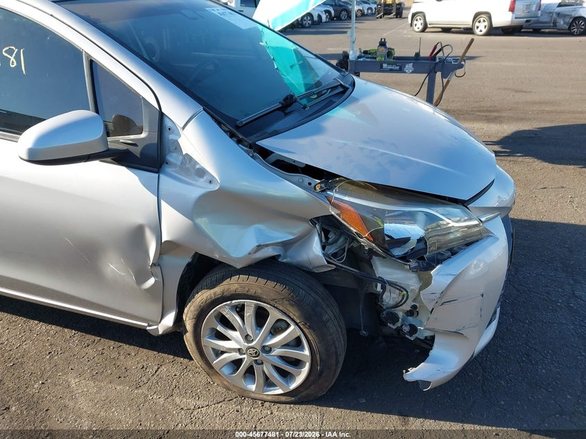 2018 TOYOTA YARIS auction photo 6