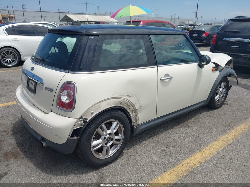 2013 Mini Hardtop Cooper VIN: WMWSU3C59DT685798 Lot: 45677485