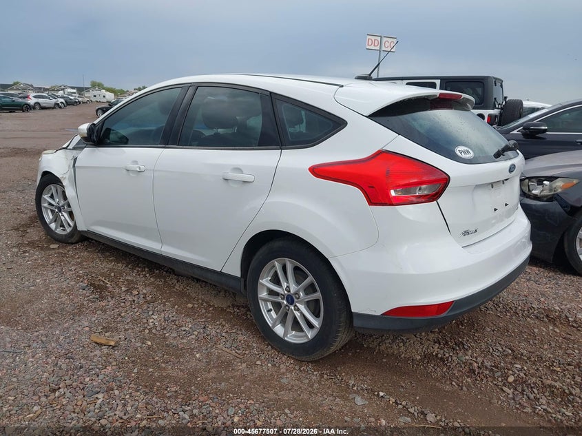 Vin: 1fadp3k26fl316111, lot: 46176107, ford focus se 20153