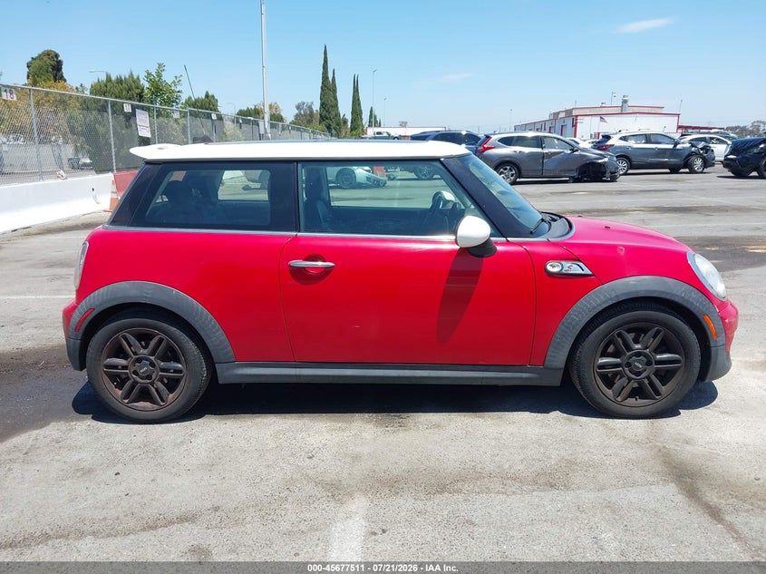 2013 Mini Hardtop Cooper S VIN: WMWSV3C59DT388852 Lot: 45677511