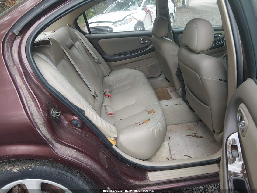 2000 Nissan Maxima Gle/Gxe/Se VIN: JN1CA31AXYT219032 Lot: 45677540