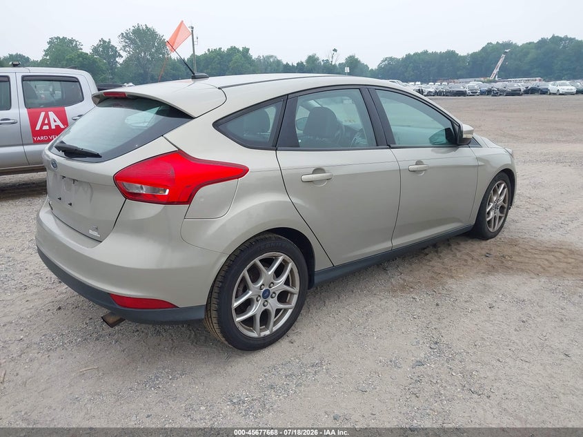 Vin: 1fadp3k2xfl284019, lot: 46176268, ford focus se 20154