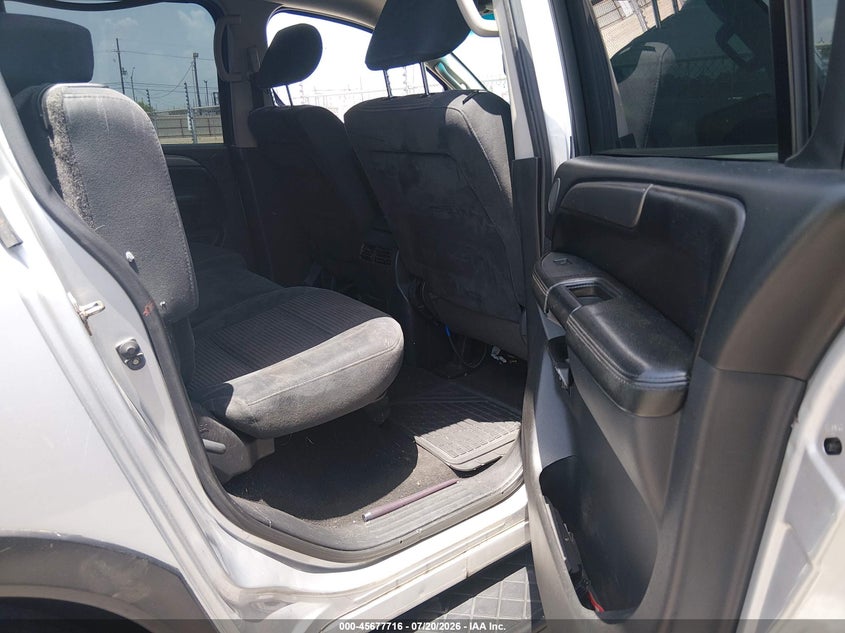 2013 NISSAN ARMADA auction photo 8