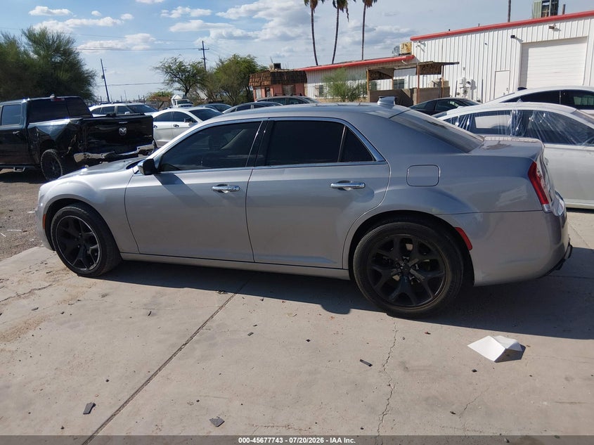 2018 Chrysler 300 Limited Awd VIN: 2C3CCAKGXJH226696 Lot: 45677743