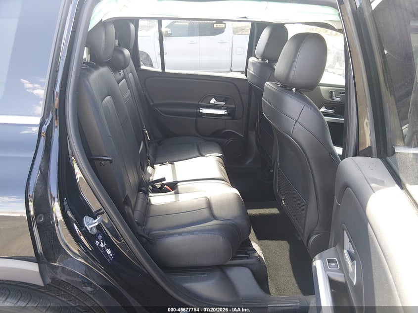 2021 MERCEDES-BENZ GLB 250 auction photo 8