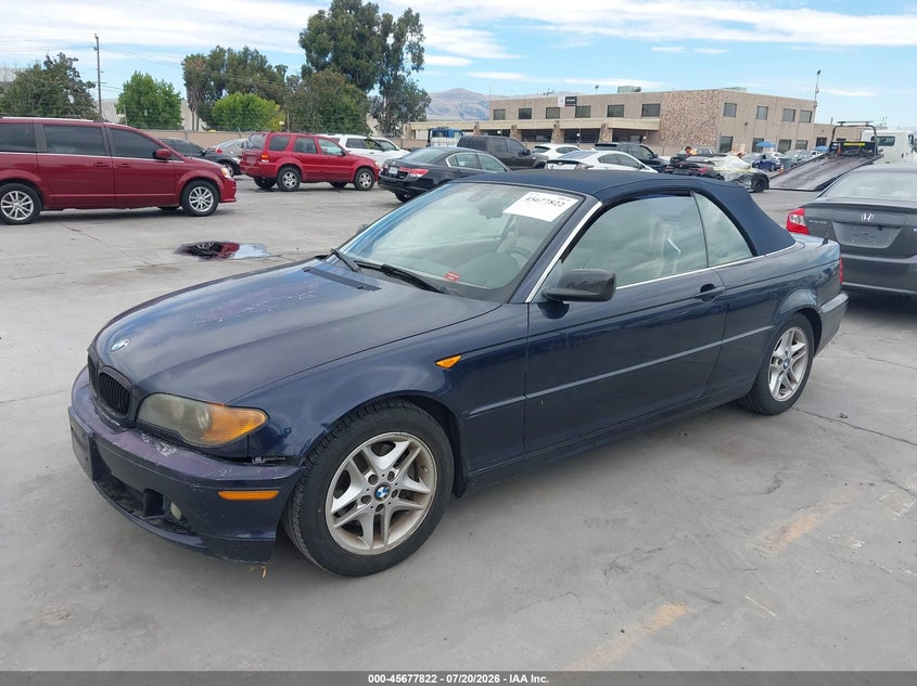 2004 BMW 325CI auction photo 2