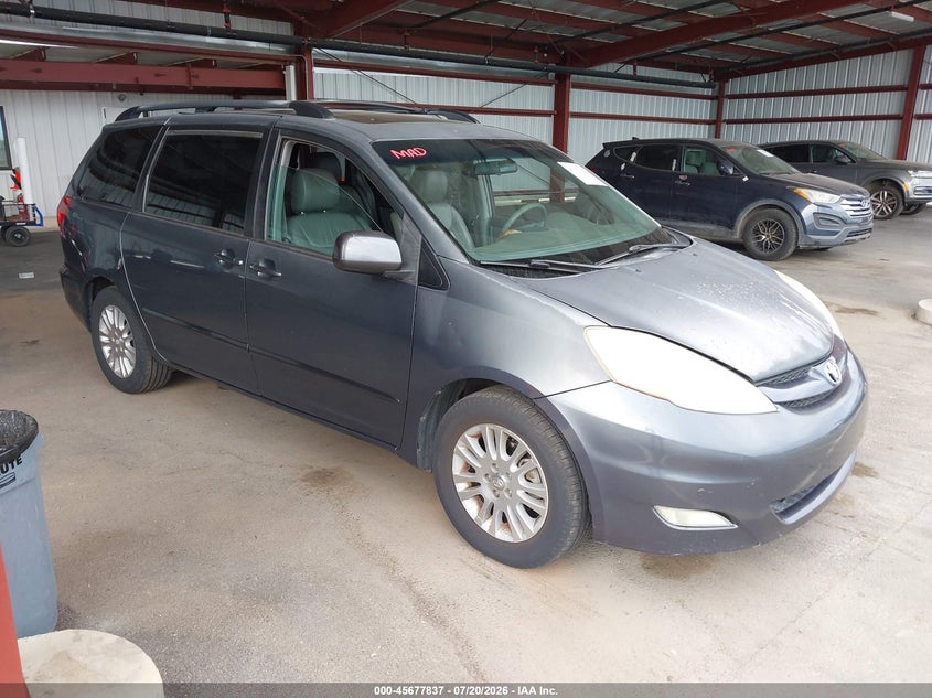 2010 Toyota Sienna