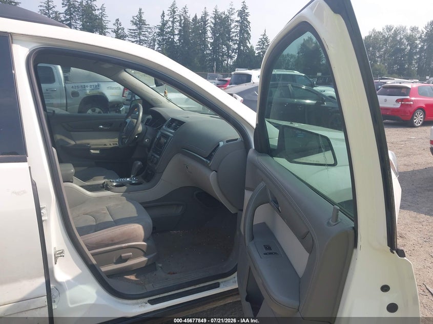 2015 GMC ACADIA auction photo 5