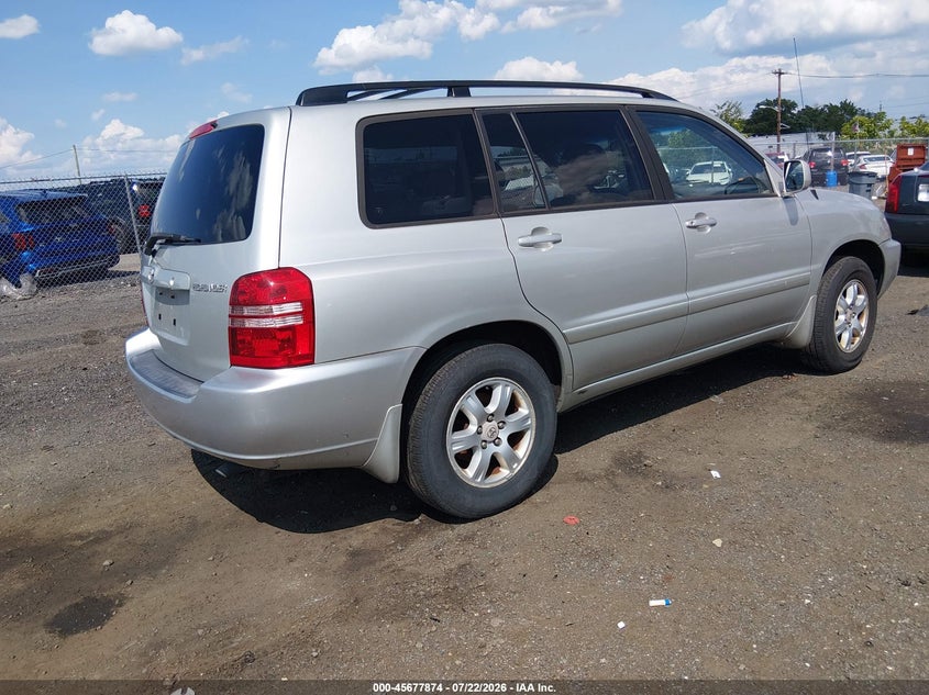2003 TOYOTA HIGHLANDER auction photo 4