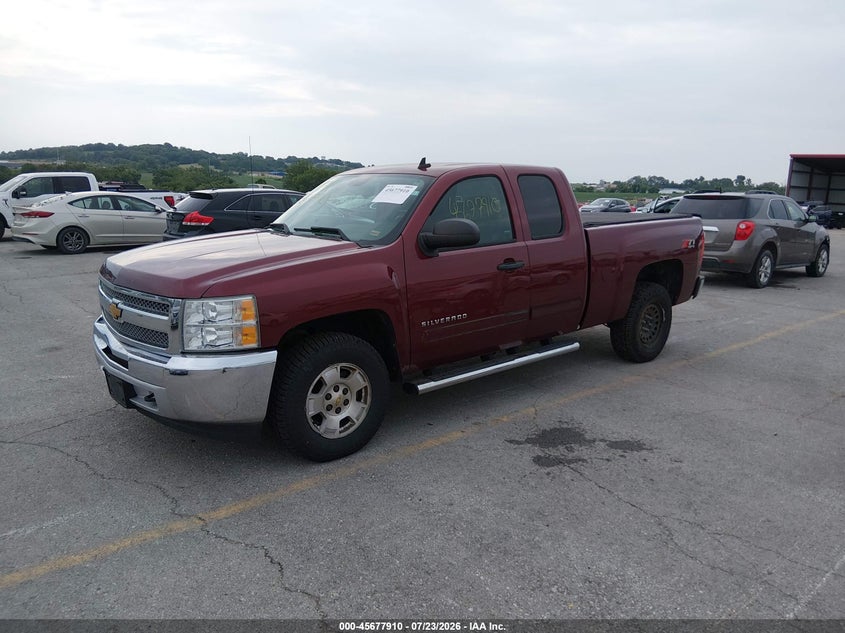 2013 Chevrolet Silverado, Звичайний знос, IAAI, VIN 1GCRKSE70DZ101995 — фото 2