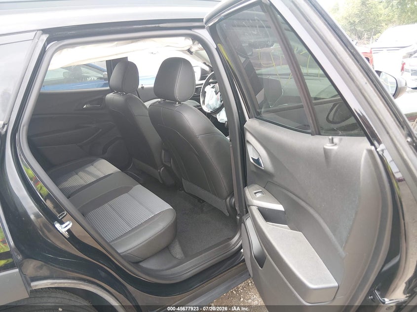 2024 Chevrolet Trax Fwd Lt VIN: KL77LHE2XRC046202 Lot: 45677923