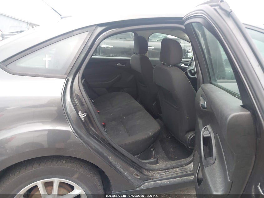 2015 FORD FOCUS auction photo 8