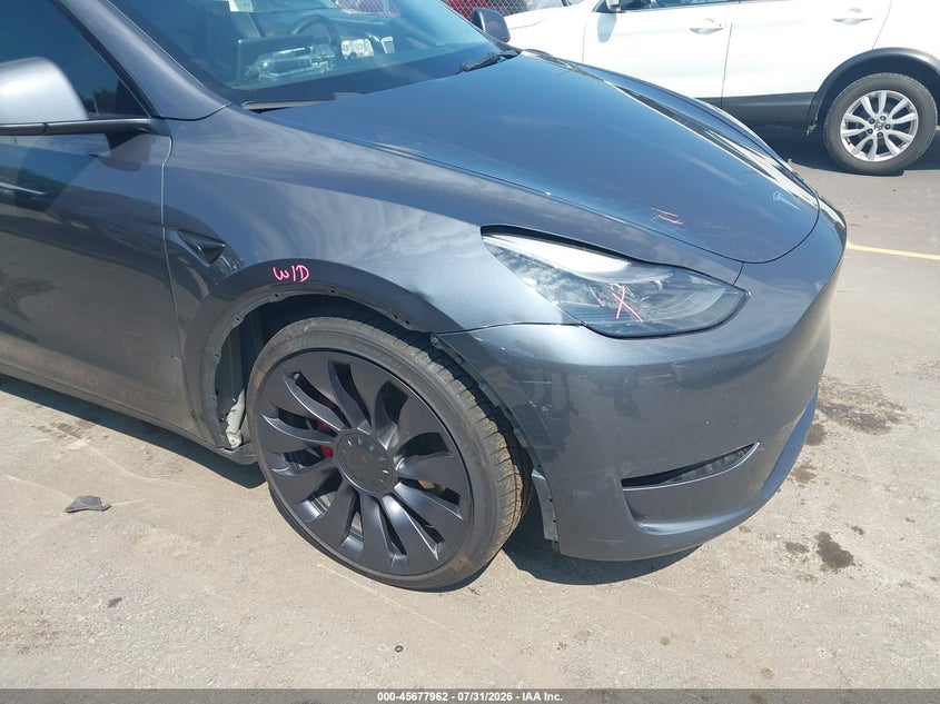 TESLA MODEL Y - zdjęcie 6