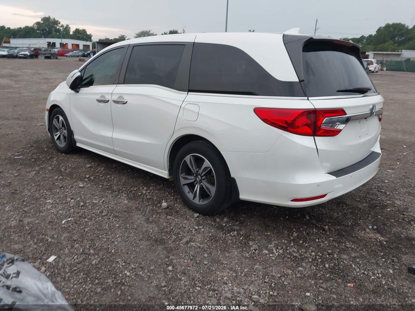 HONDA ODYSSEY 2018 VIN 5FNRL6H85JB013325