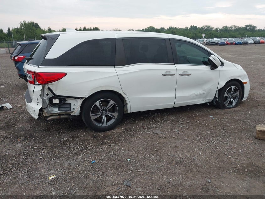 HONDA ODYSSEY 2018 VIN 5FNRL6H85JB013325