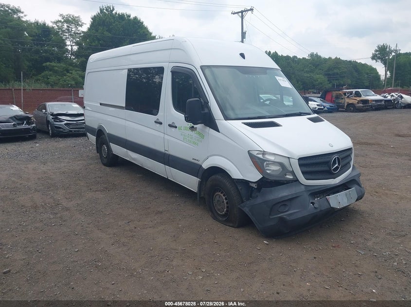 2014 MERCEDES-BENZ SPRINTER 2500 auction photo 1