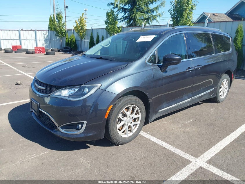 Vin: 2c4rc1bgxlr283967, lot: 46176639, chrysler pacifica touring l 20202