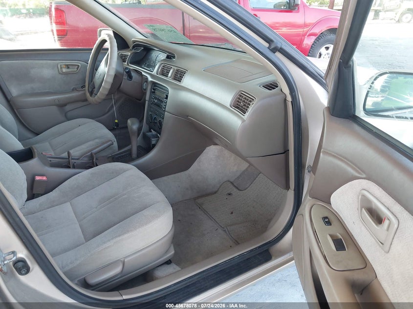 2001 TOYOTA CAMRY auction photo 5